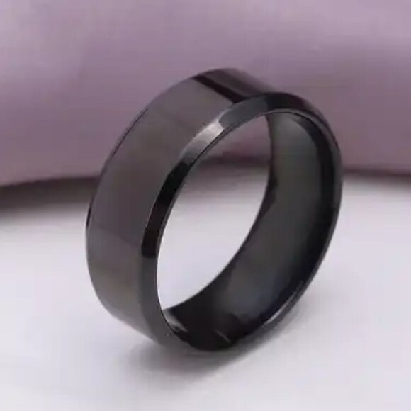 Black Stainless Steel Ring - Picture 1 of 1